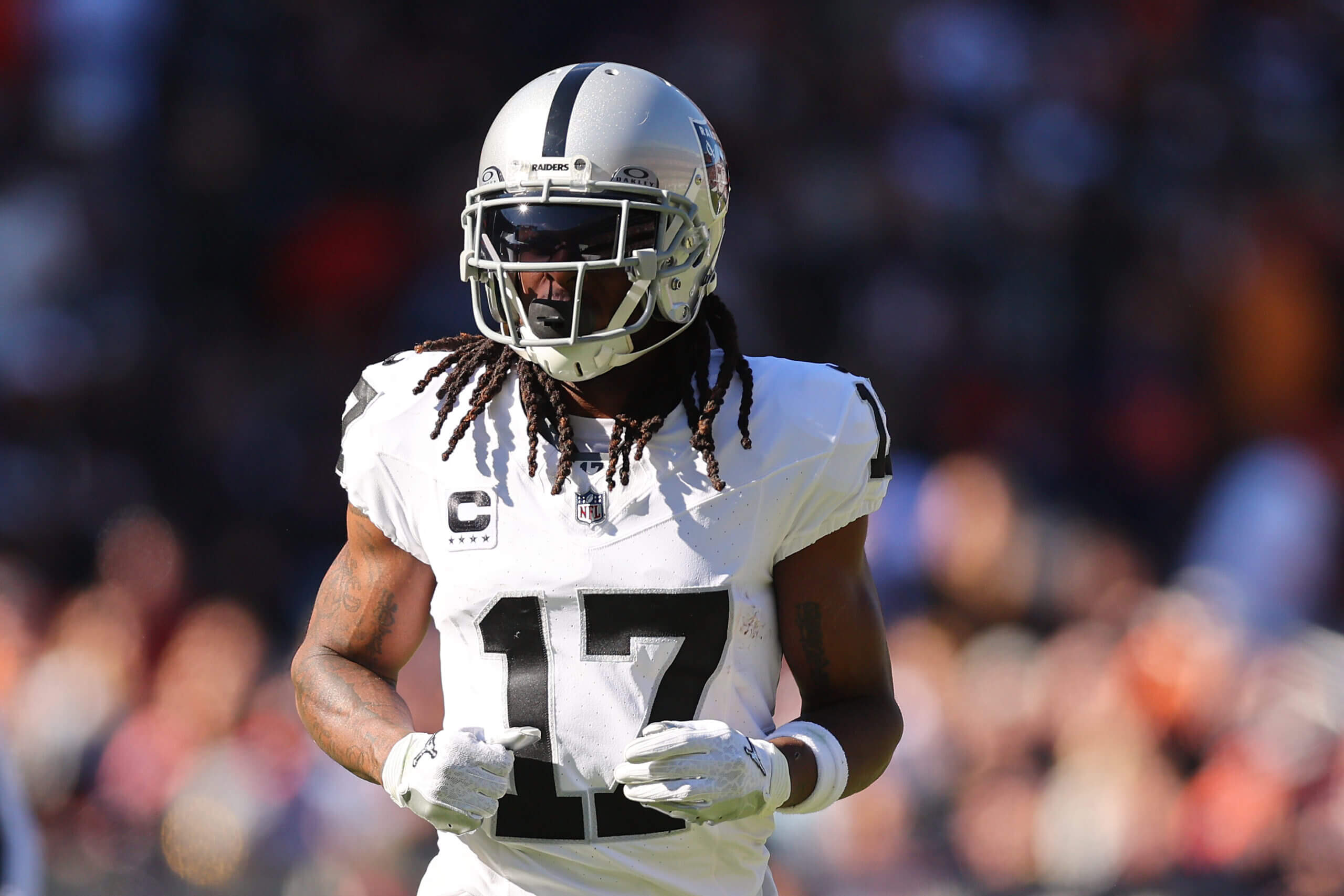 "NFL Stars Headline Netflix's 'Receiver' Series"
