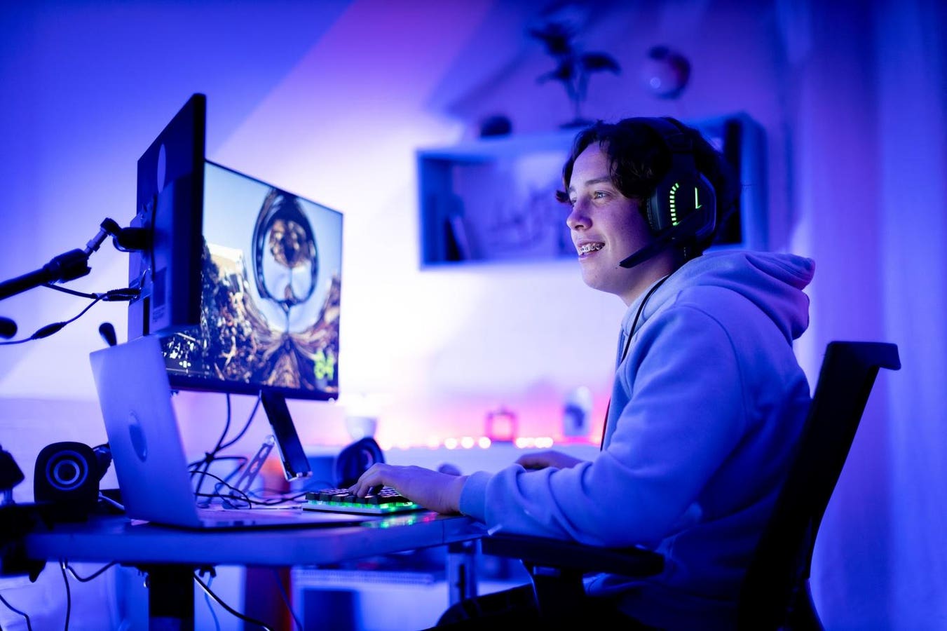 "Uncovering Free Legendary PC Games"
