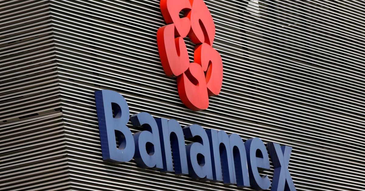Featured image for Citigroup pivots to IPO for Mexico unit Banamex after sale talks collapse.
