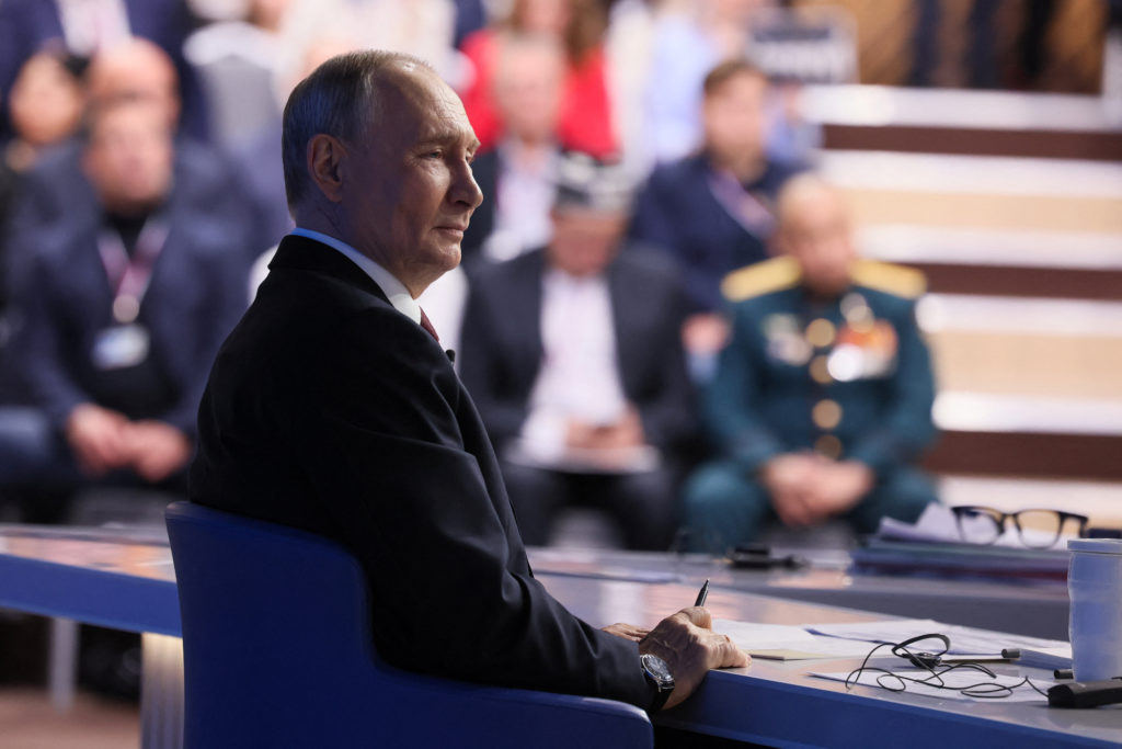 Putin Reaffirms Hardline Stance on Ukraine Amid Ongoing Conflict