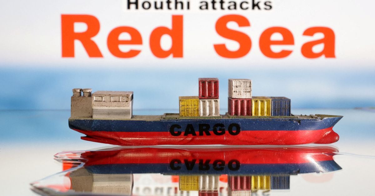 "Houthis Attack Vessel in Red Sea, Yemeni Military Reports"