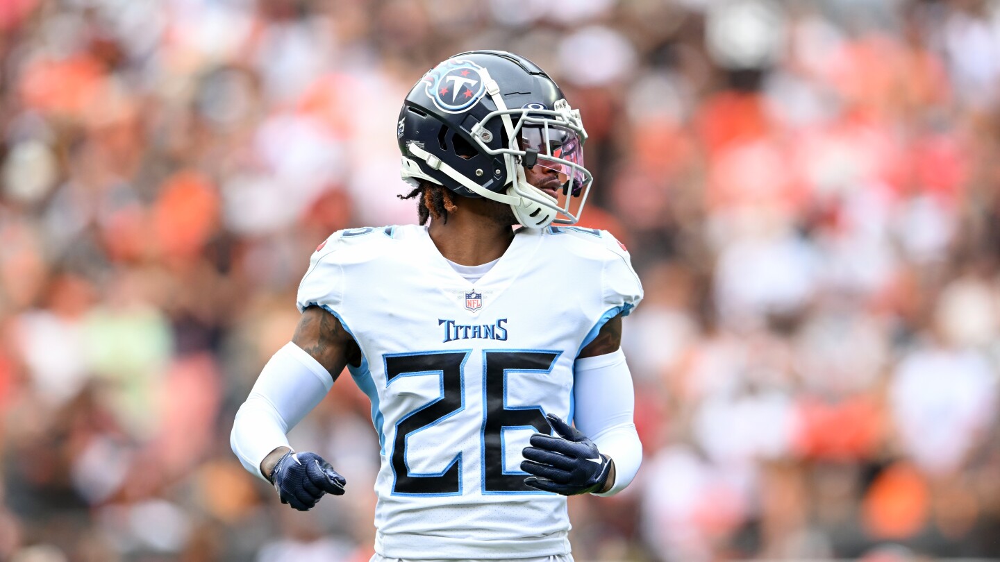 Featured image for Kristian Fulton signs one-year deal with Los Angeles Chargers