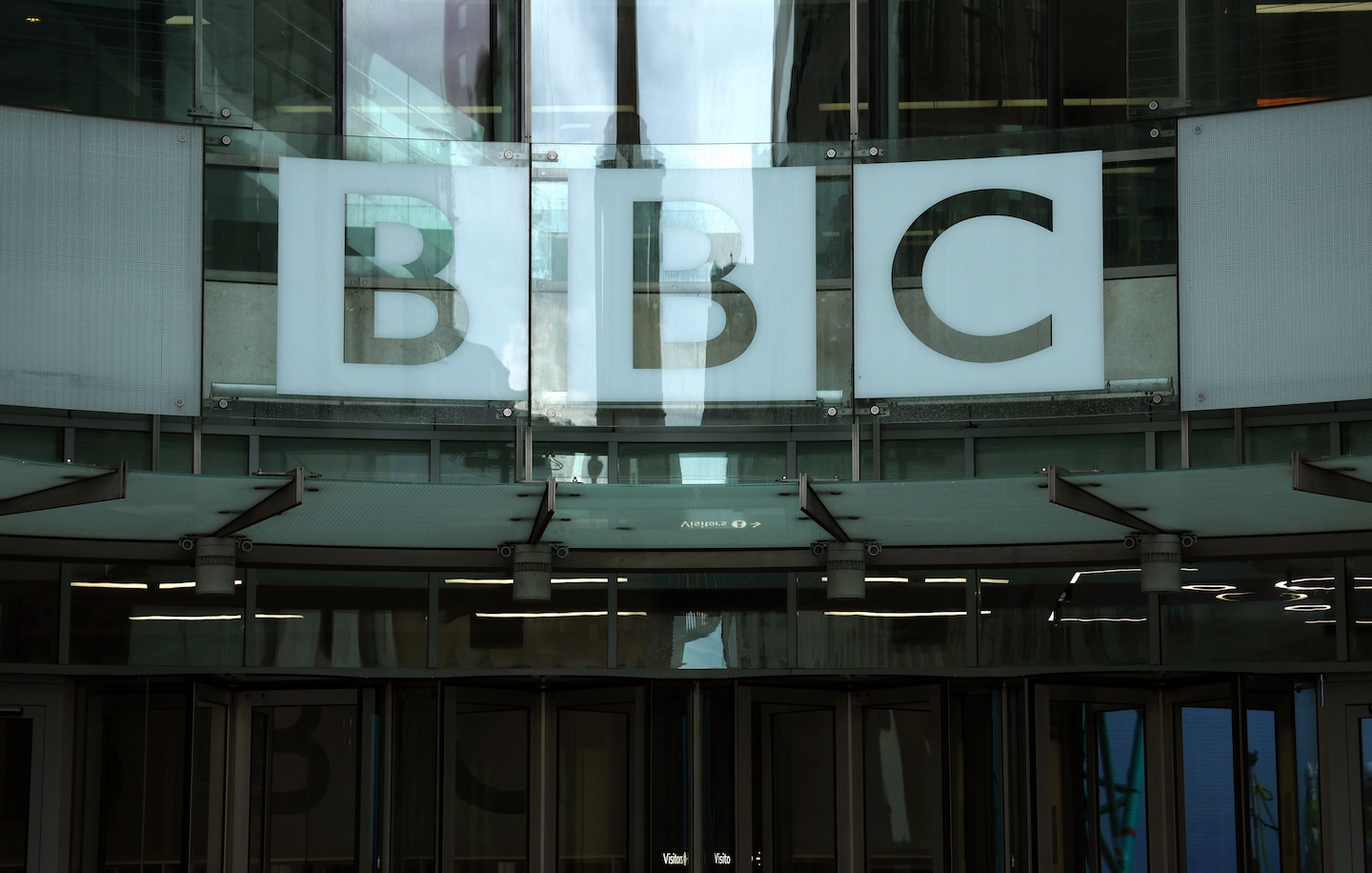 Featured image for BBC Presenter Suspended Amidst Explicit Photo Allegations and Police Investigation