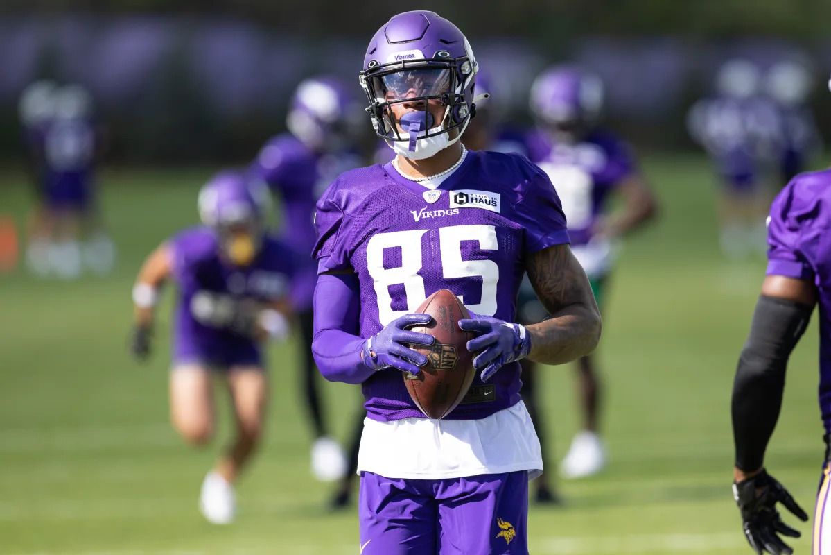 "NFL Roster Shake-Up: Notable Players on the Chopping Block for 2023 Season"