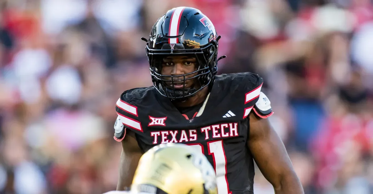 Chiefs Consider Jumping to No. 6 in 2026 Draft to Land Premium Edge Rusher