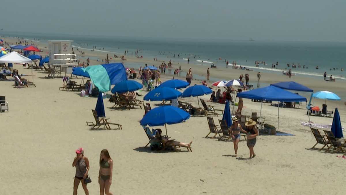 Featured image for Tybee Island Braces for Potential Violence and Closes Restaurant Amid Rumors.