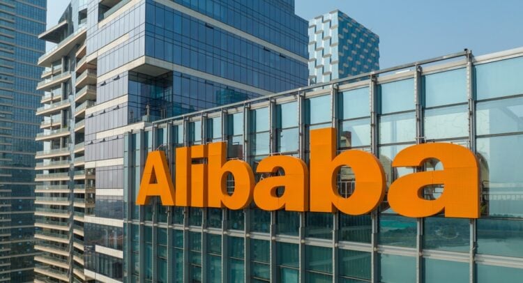 Featured image for Alibaba Surges on AI Growth Despite Revenue Challenges