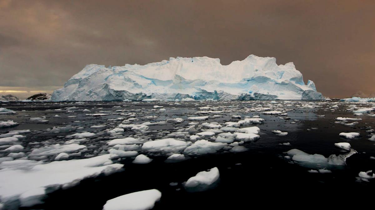Featured image for Scientists uncover ancient Antarctic secrets and hidden mountain ranges