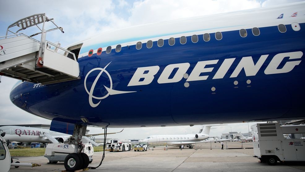 Boeing Issues Layoff Notices to 400 Washington Workers