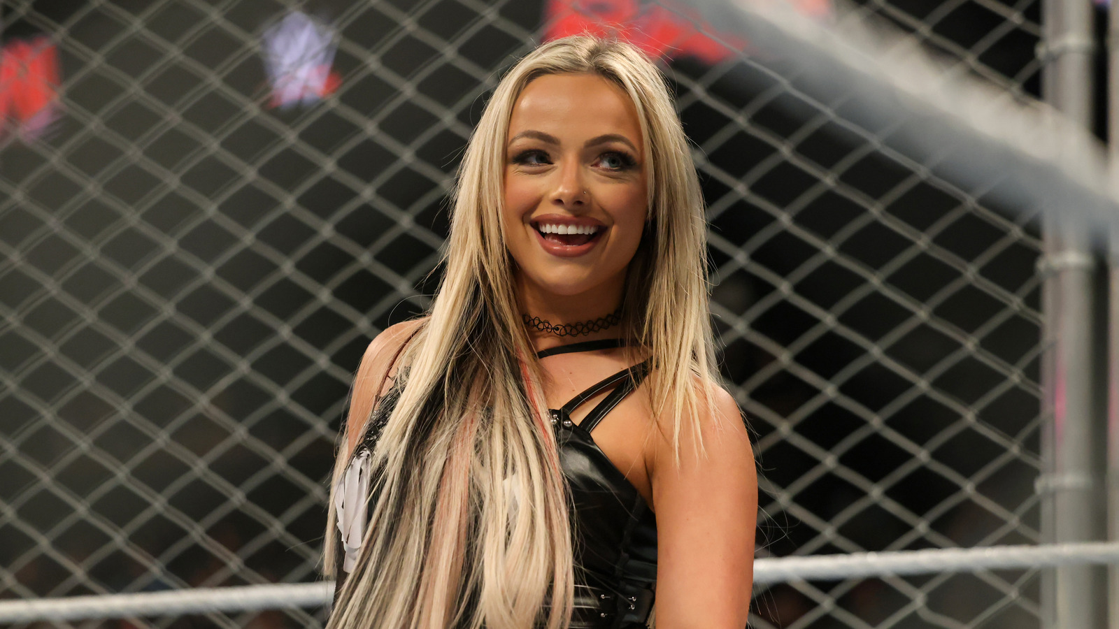 "Liv Morgan and Dominik Mysterio's WWE RAW Kiss Sparks Buzz"