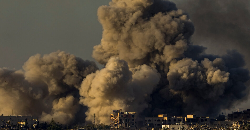 "US Defense Secretary Austin Urges Israel to Scale Back Conduct in Gaza War"
