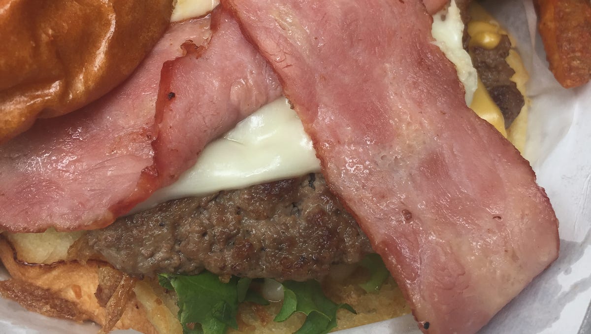 The Health Comparison: Turkey Bacon vs. Pork Bacon