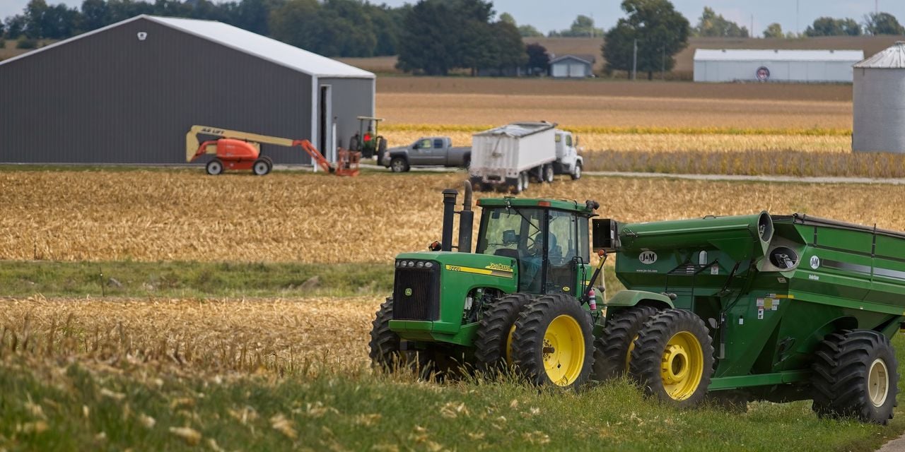 Featured image for "SpaceX Satellites to Revolutionize John Deere Farm Equipment"
