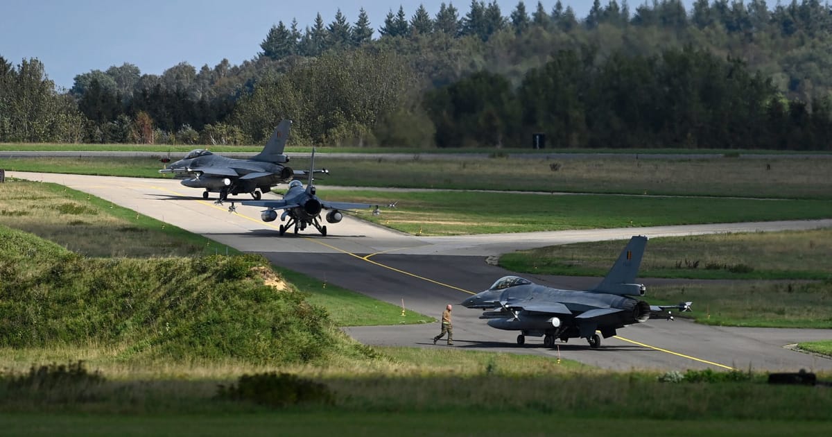 Controversy Surrounds Transfer of F-16s to Ukraine