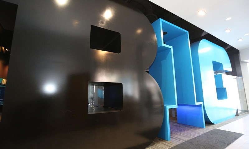 Featured image for "University of Michigan Football Program Faces Sportsmanship Violation and Plagiarism Scandal"