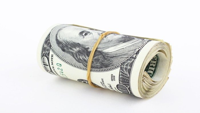 Featured image for "US Dollar Surges and Gold Slumps as Yields Jump on Blowout Jobs Report"