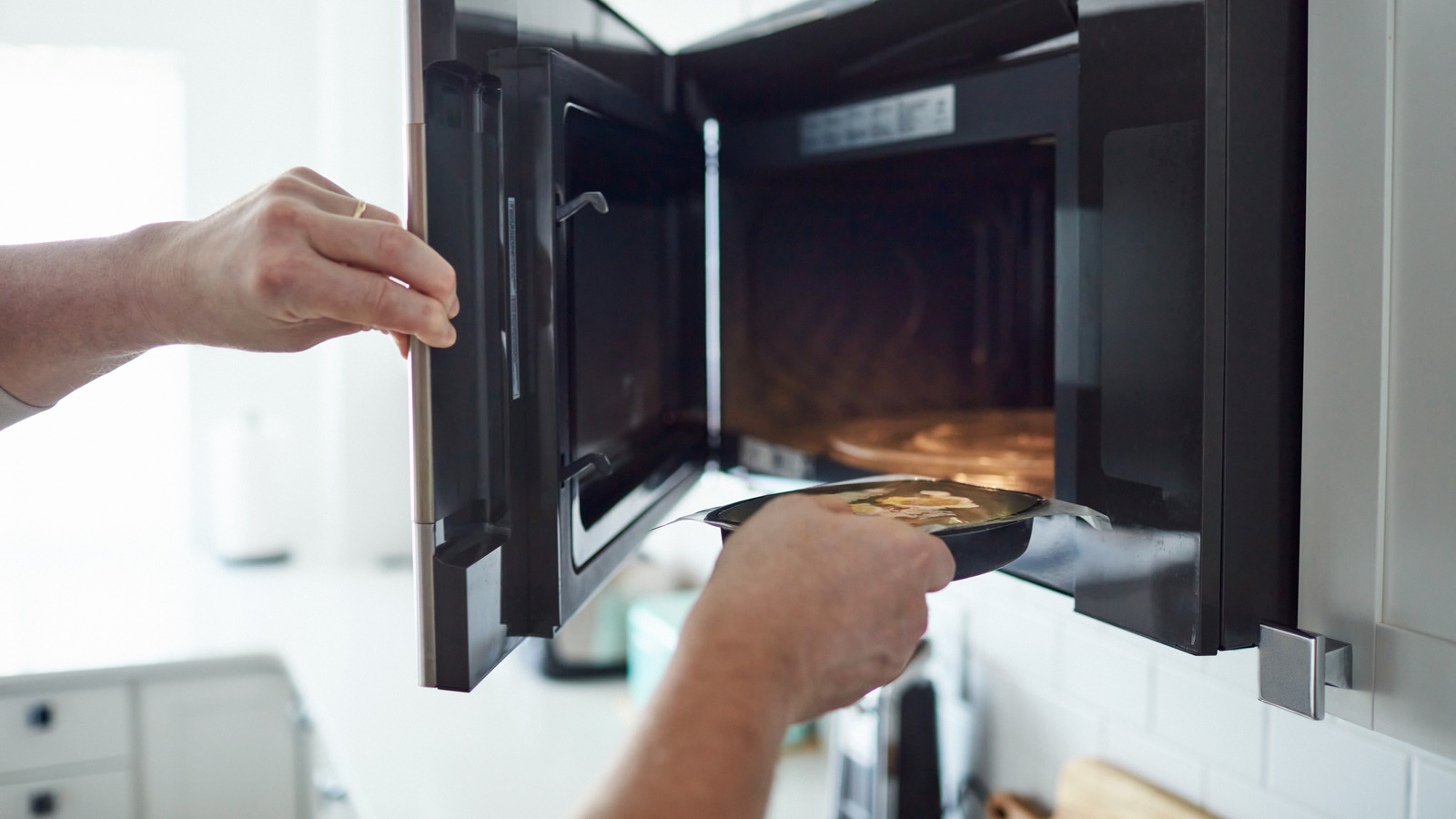 Featured image for "The Unhealthiest Lean Cuisine Frozen Meals: A Comprehensive List of 14"