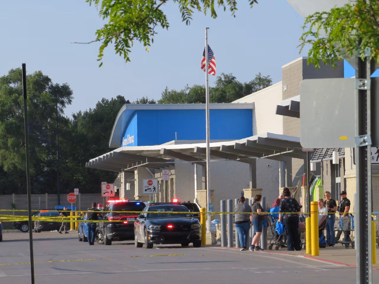Featured image for Multiple Injured in Michigan Walmart Stabbing, Suspect in Custody