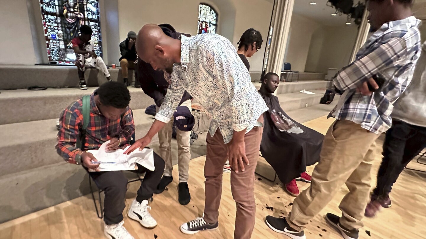 Featured image for NYC Starts Evicting Migrants from Shelters Under New Rules