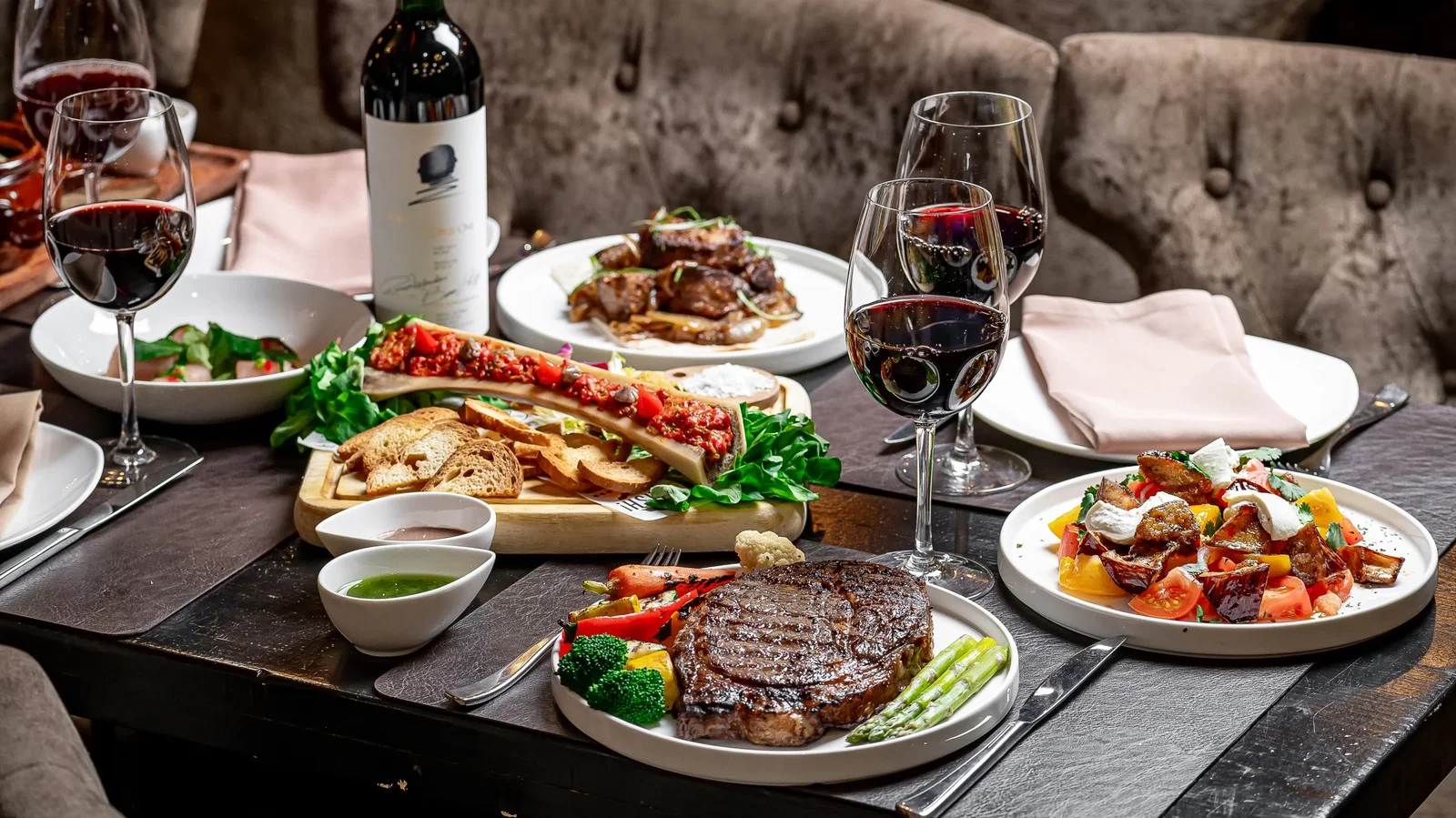 STK Under Fire: Diners Call the Global Steakhouse Overrated