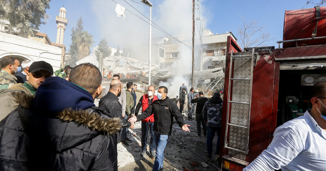 "Escalating Tensions: U.S. Troops Injured in Iranian-Backed Militant Attack on Iraq Base"