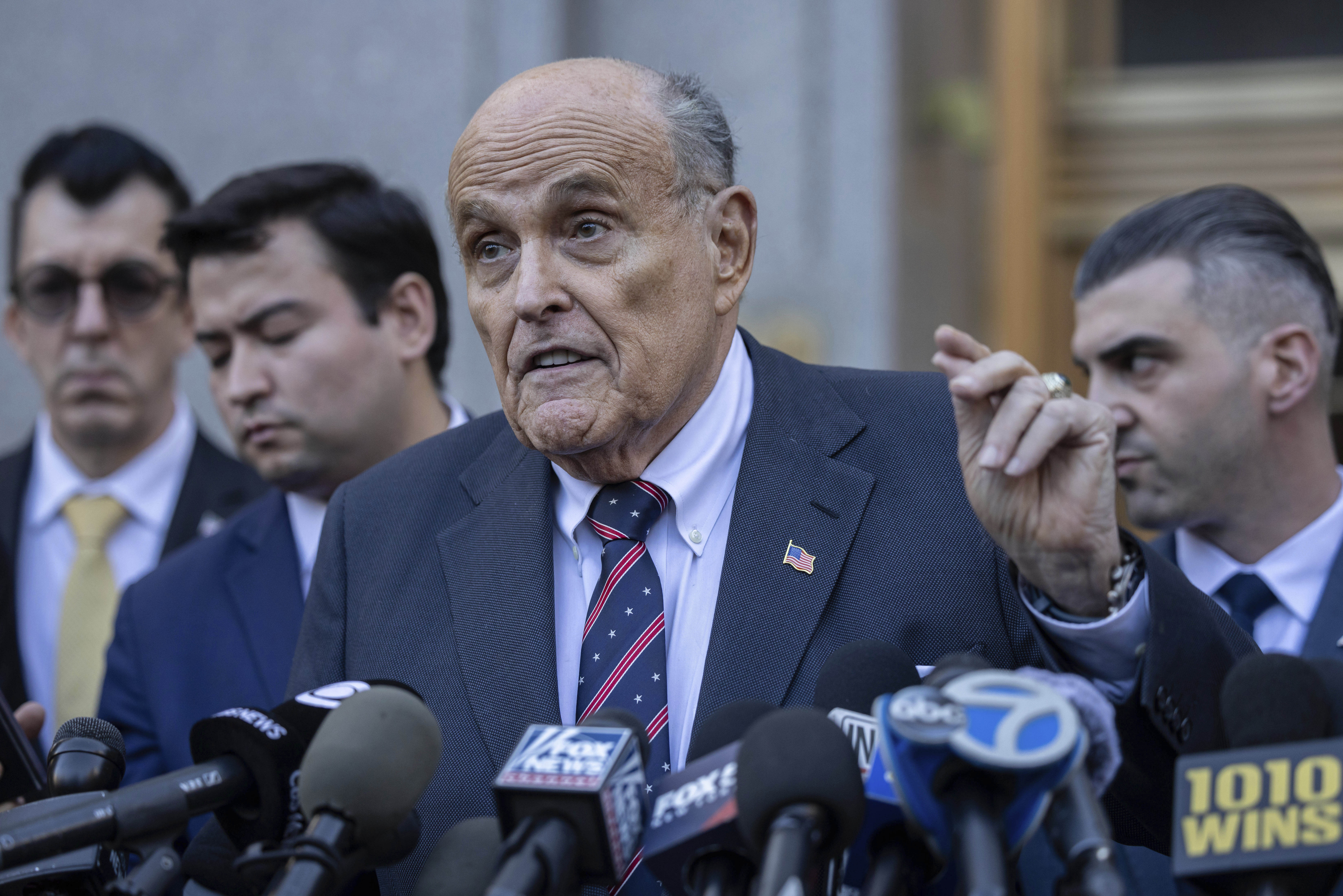 Featured image for Giuliani Faces Legal Turmoil Over Georgia Election Worker Defamation