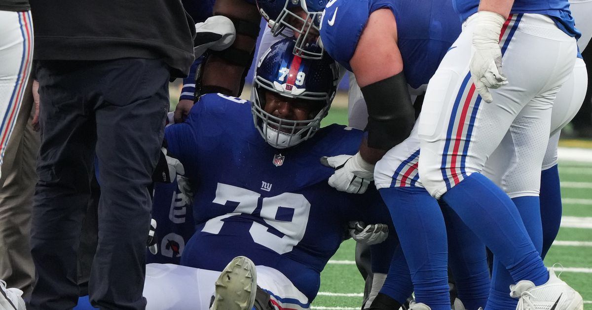 "Giants' Tyre Phillips Faces Surgery After Torn Quad Injury Against Rams"