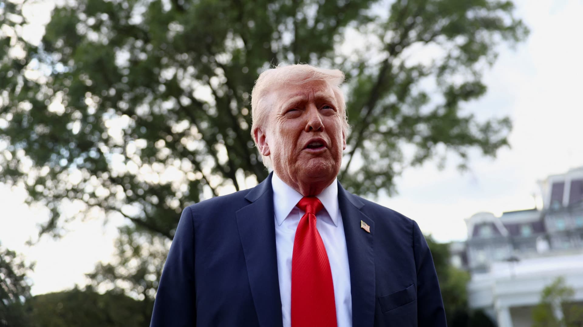 Trump Threatens Major Sanctions on Russia if NATO and Allies Halt Oil Purchases