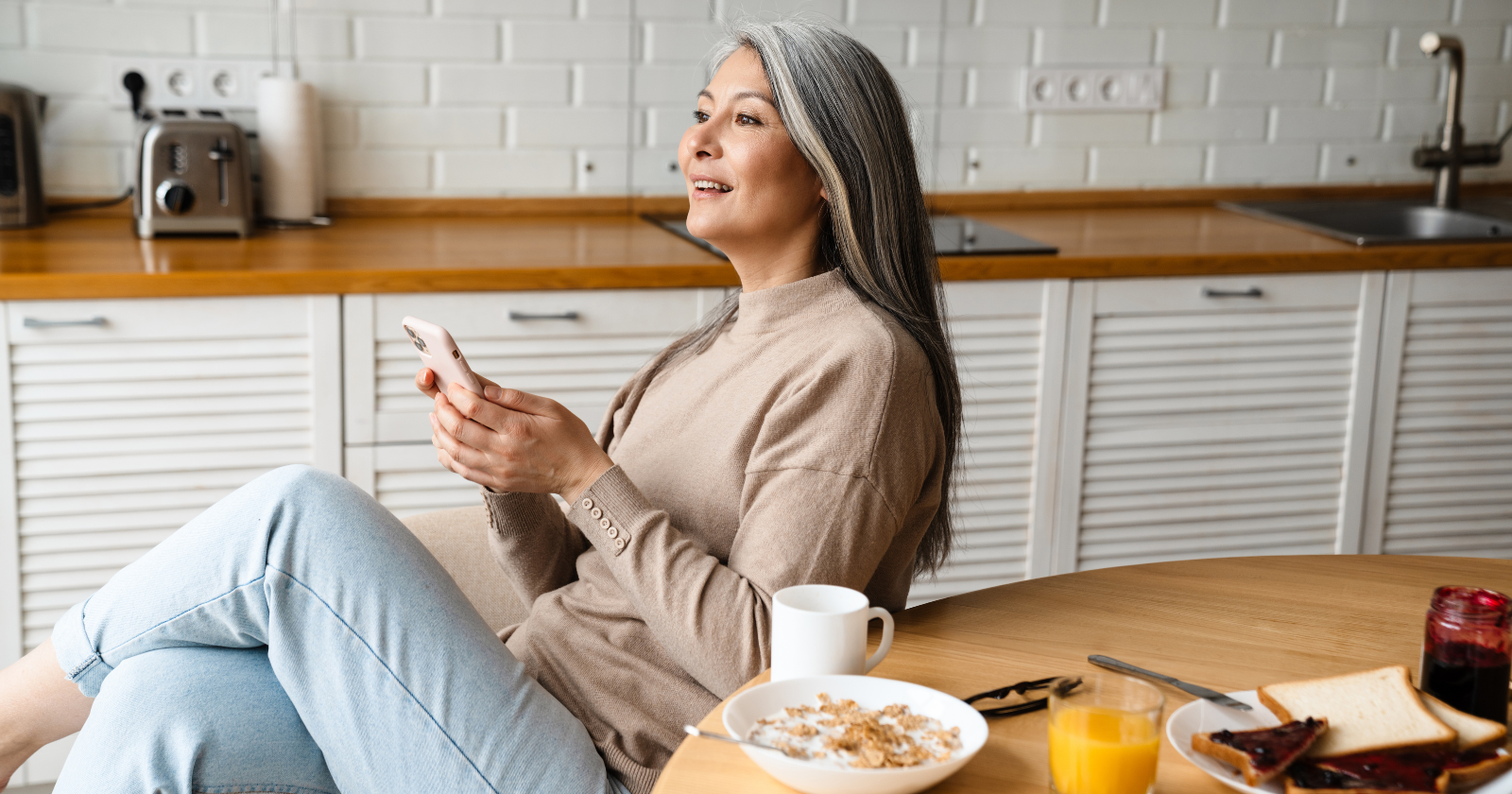 Featured image for 6 Habits to Avoid for a Youthful Look