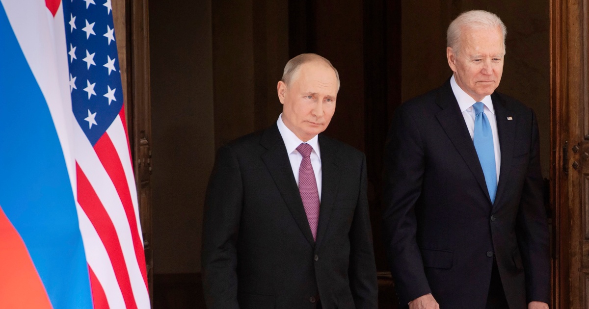 "White House Announces Major Sanctions on Russia Over Navalny's Death"