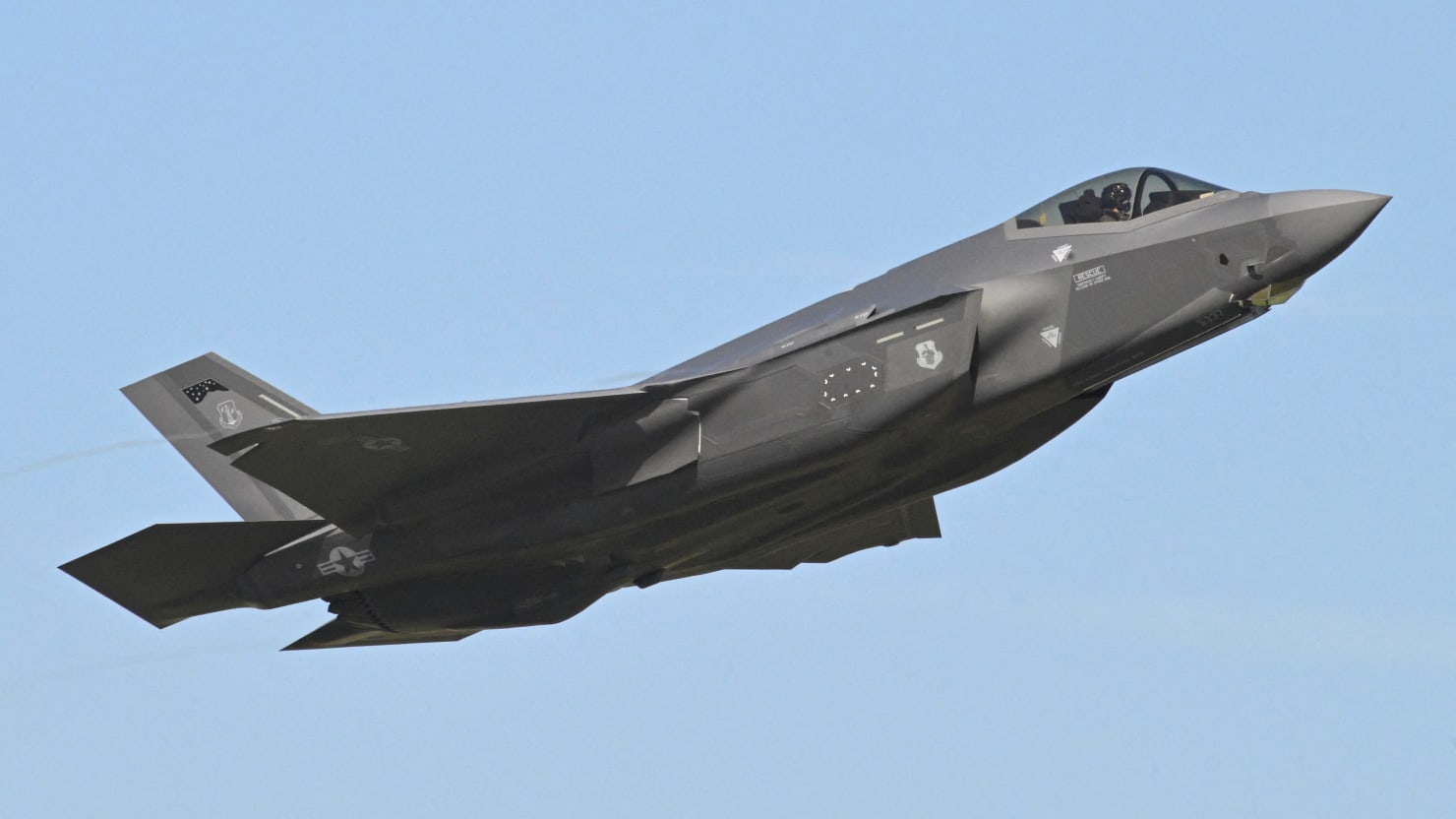 Pilot's 911 Call Reveals Ejection from Missing F-35 Jet