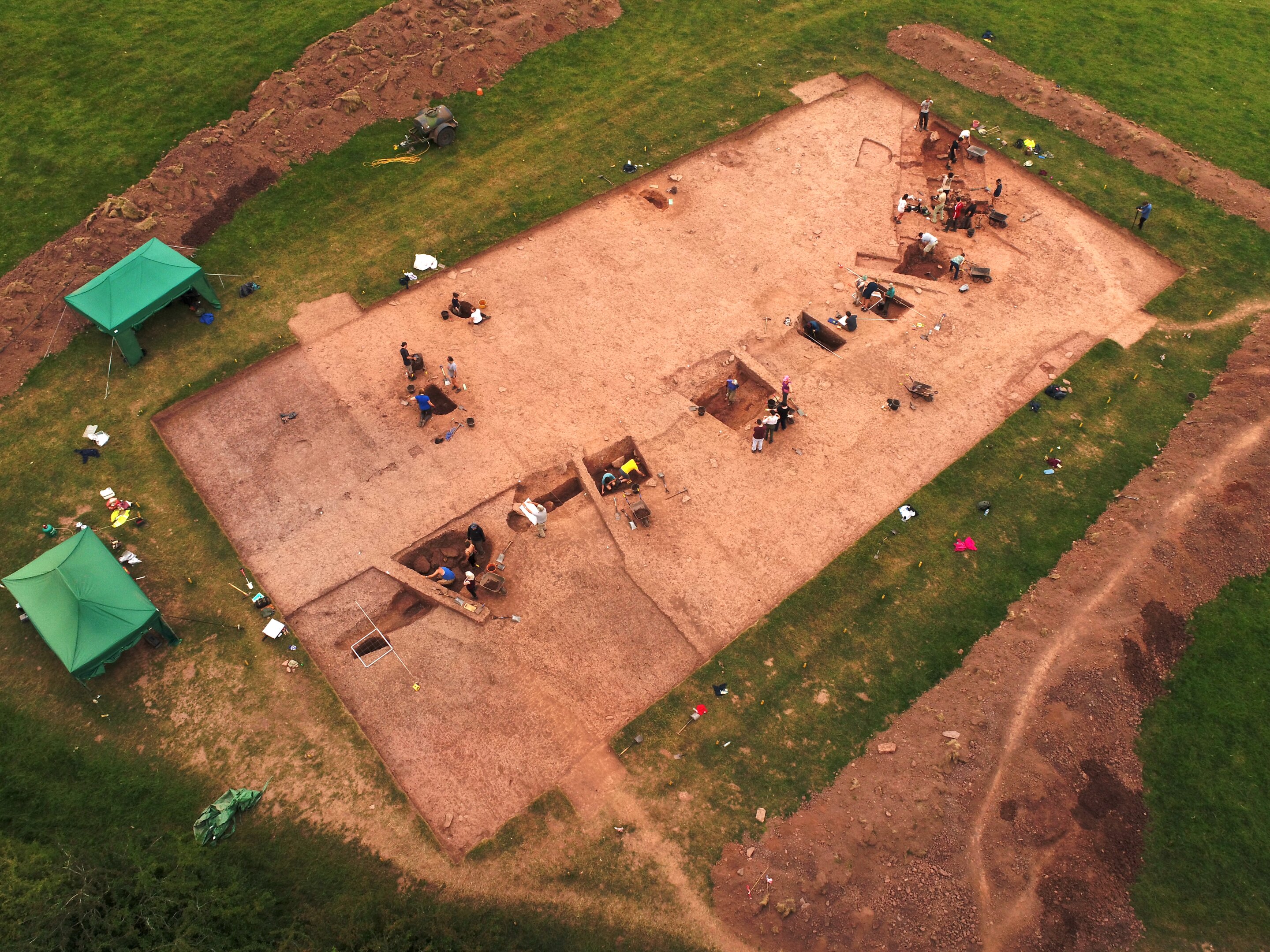 Featured image for Unearthing Neolithic Origins in Herefordshire, England