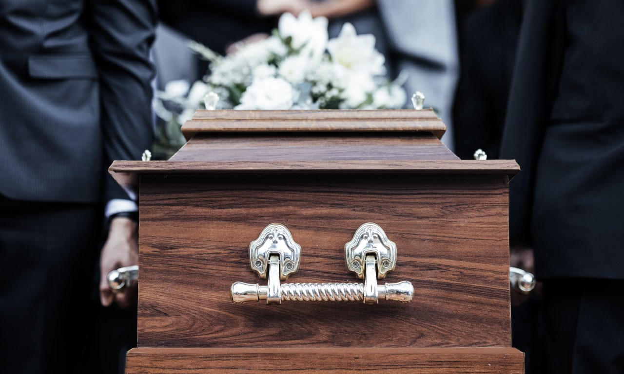 Featured image for Woman who knocked on her own coffin during wake dies after hospitalization.