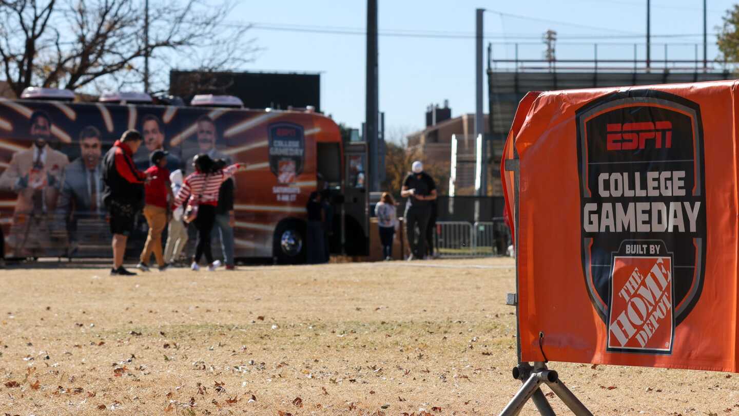 Featured image for ESPN Offers Free College GameDay Amid Disney-YouTube TV Dispute