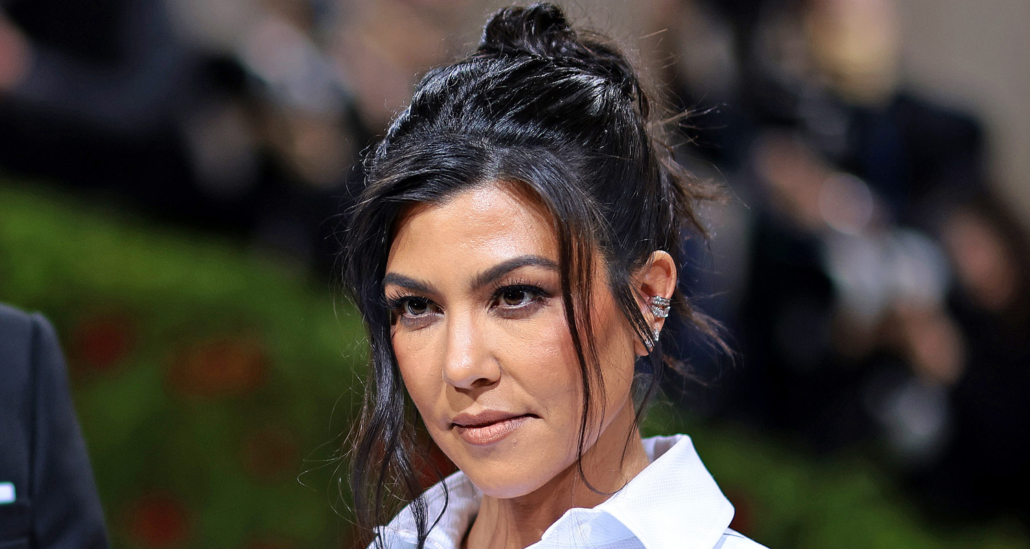 Kourtney Kardashian's Emotional Struggle with Being Away from Kids on Tour with Travis Barker