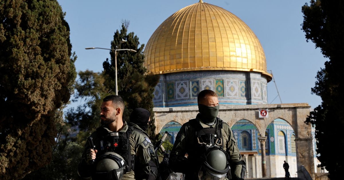 Violence erupts at Al-Aqsa mosque in Jerusalem and Gaza.