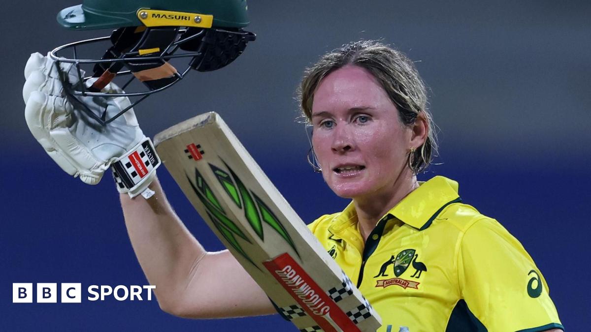 Beth Mooney's Century Leads Australia to Victory Over Pakistan in Women's World Cup 2025