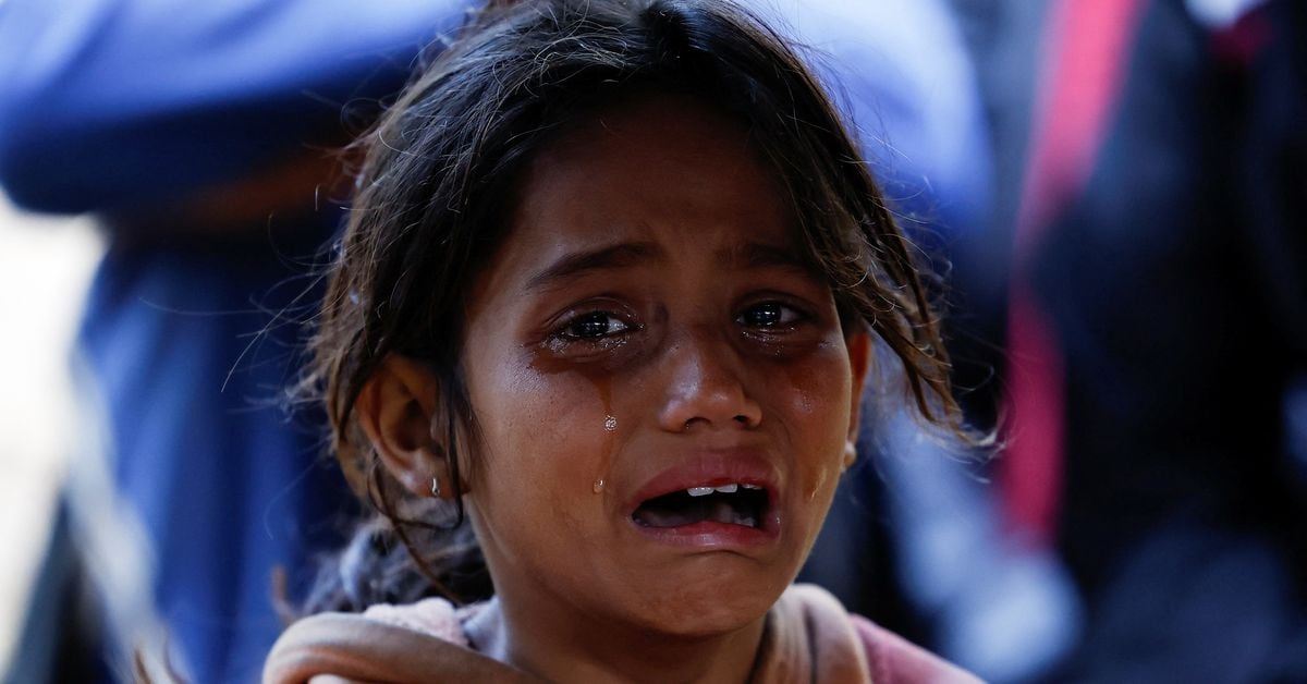 Nepal devastated by deadly quakes, mourns lost loved ones