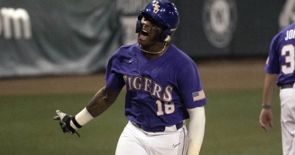 LSU baseball dominates Kentucky in super regional with home run frenzy.