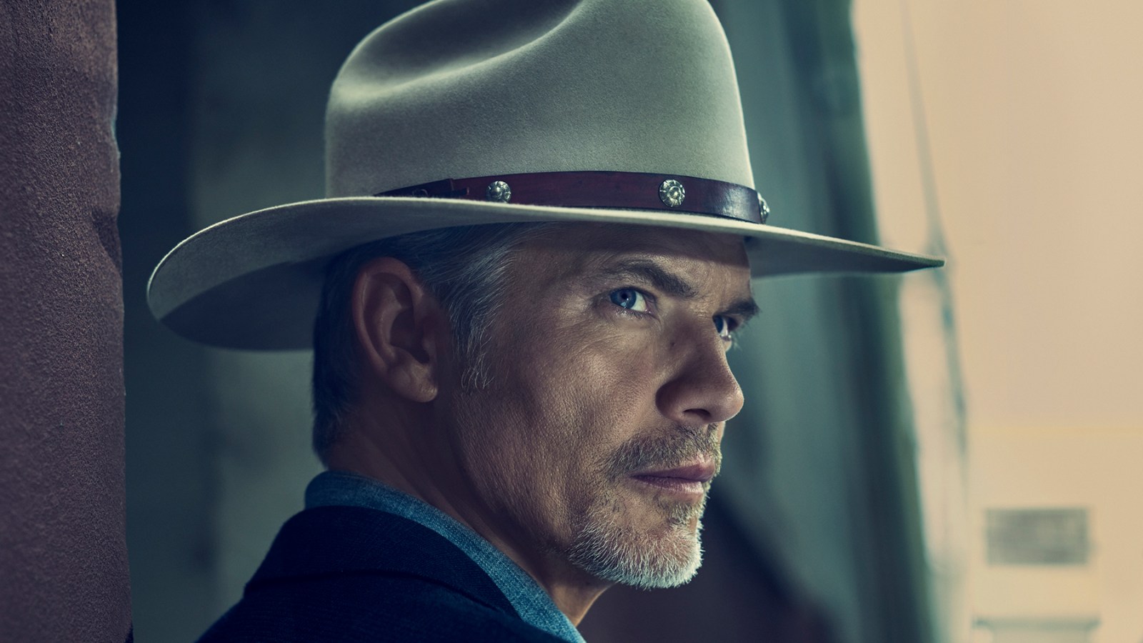 Featured image for Timothy Olyphant Rides into Danger as TV's Ultimate Cowboy in 'Justified: City Primeval'