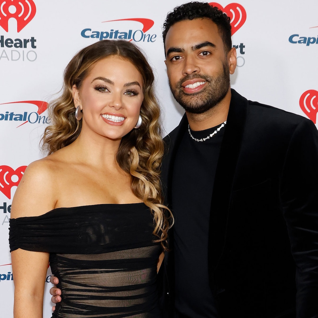 Featured image for Bachelor Nation's Susie Evans and Justin Glaze Officially Confirm Relationship