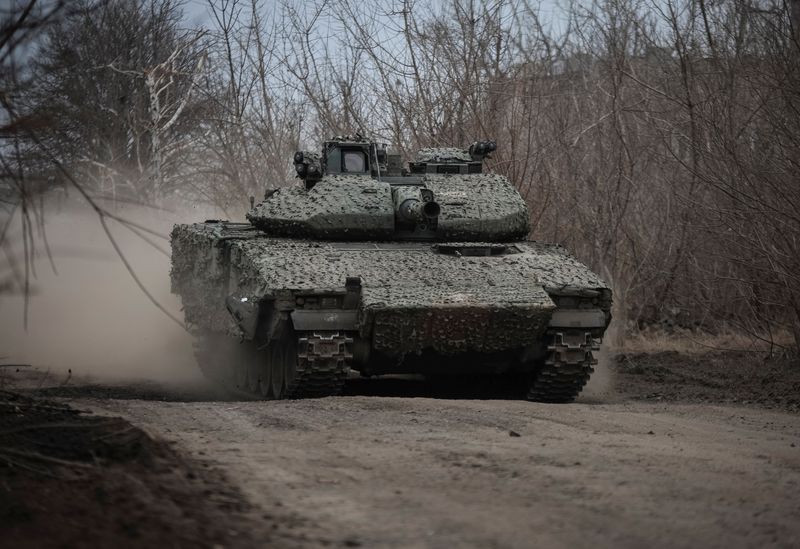 "Ukrainian Forces Defend Eastern Stronghold Against Russian Advance"