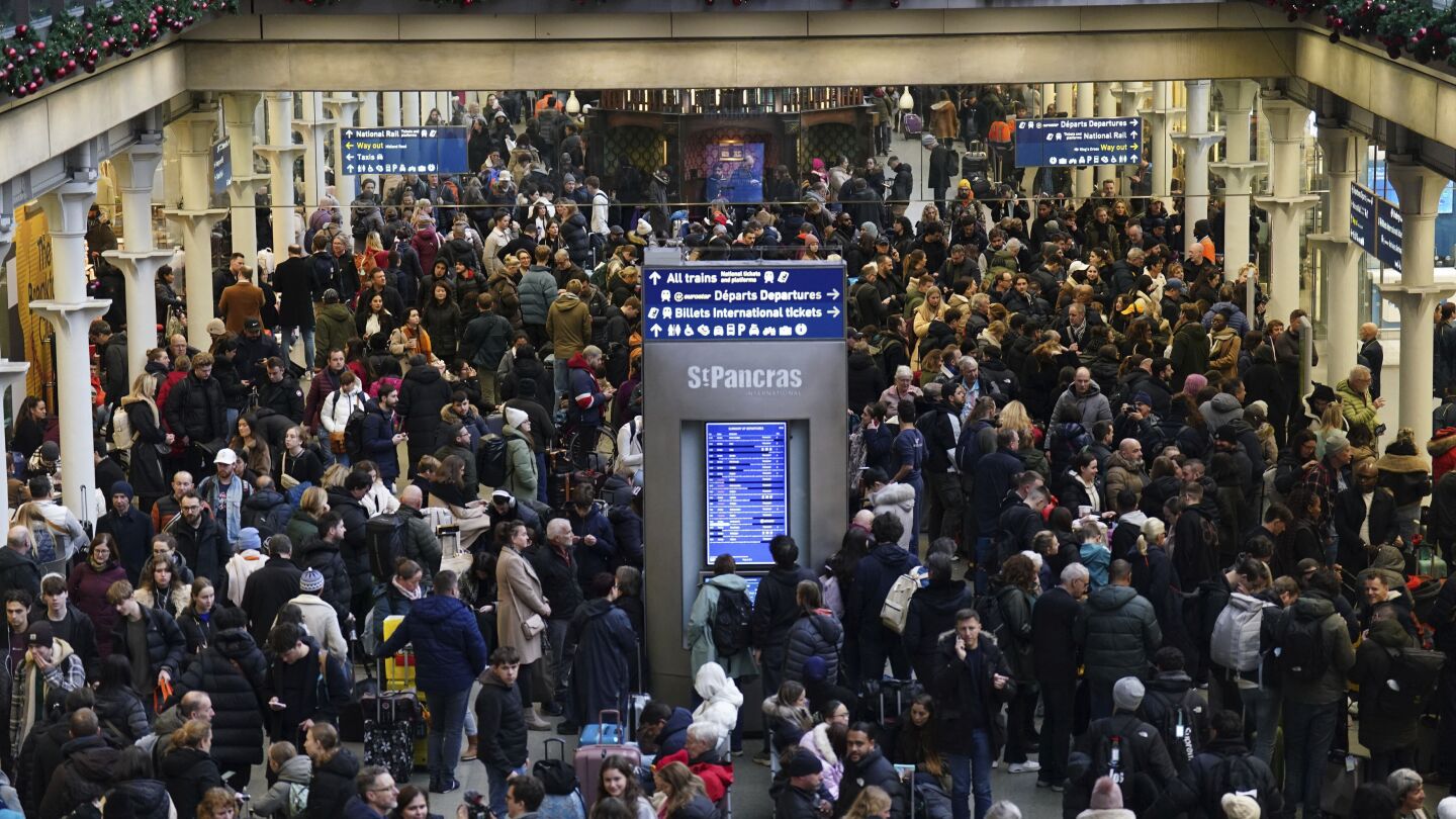 Featured image for "Eurostar Resumes Post-Flooding as UK Braces for Severe New Year's Weather"