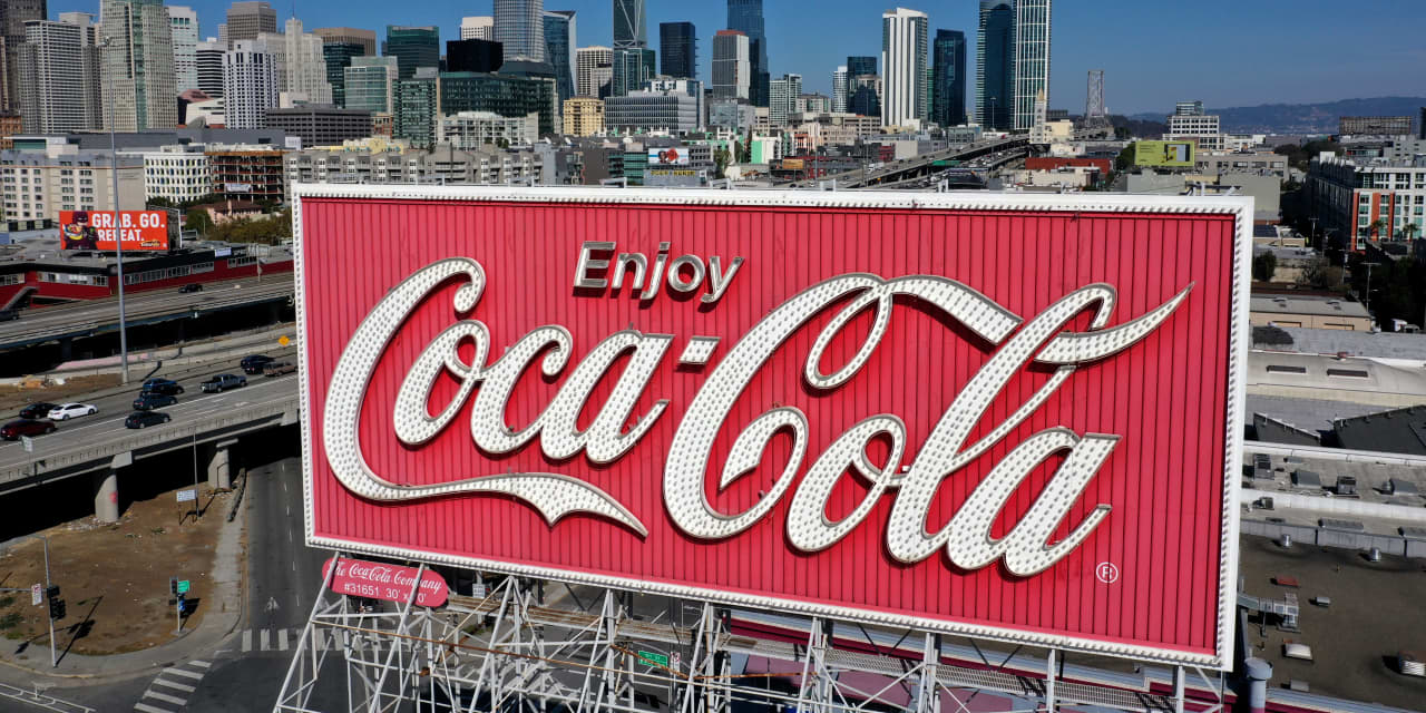 Featured image for "Coca-Cola's 62nd Annual Dividend Increase Boosts Yield to 3.3%"