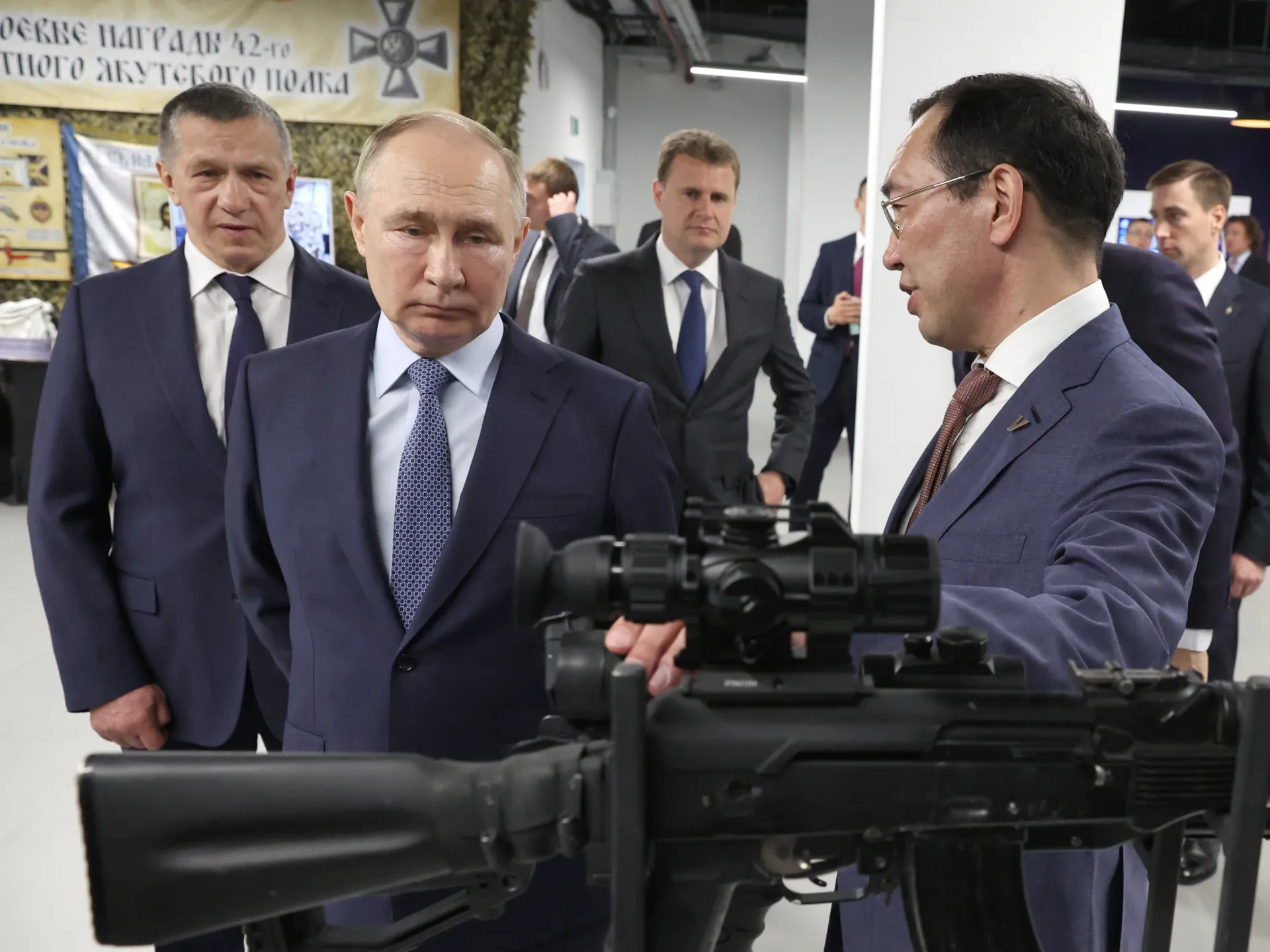 Global Arms Sales Surge Amid Ukraine Conflict and Regional Tensions