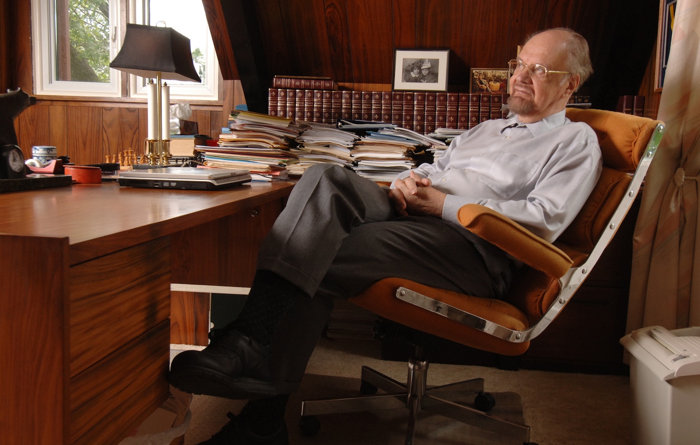 Featured image for Endel Tulving: Pioneering Psychologist Unraveling the Mysteries of Memory