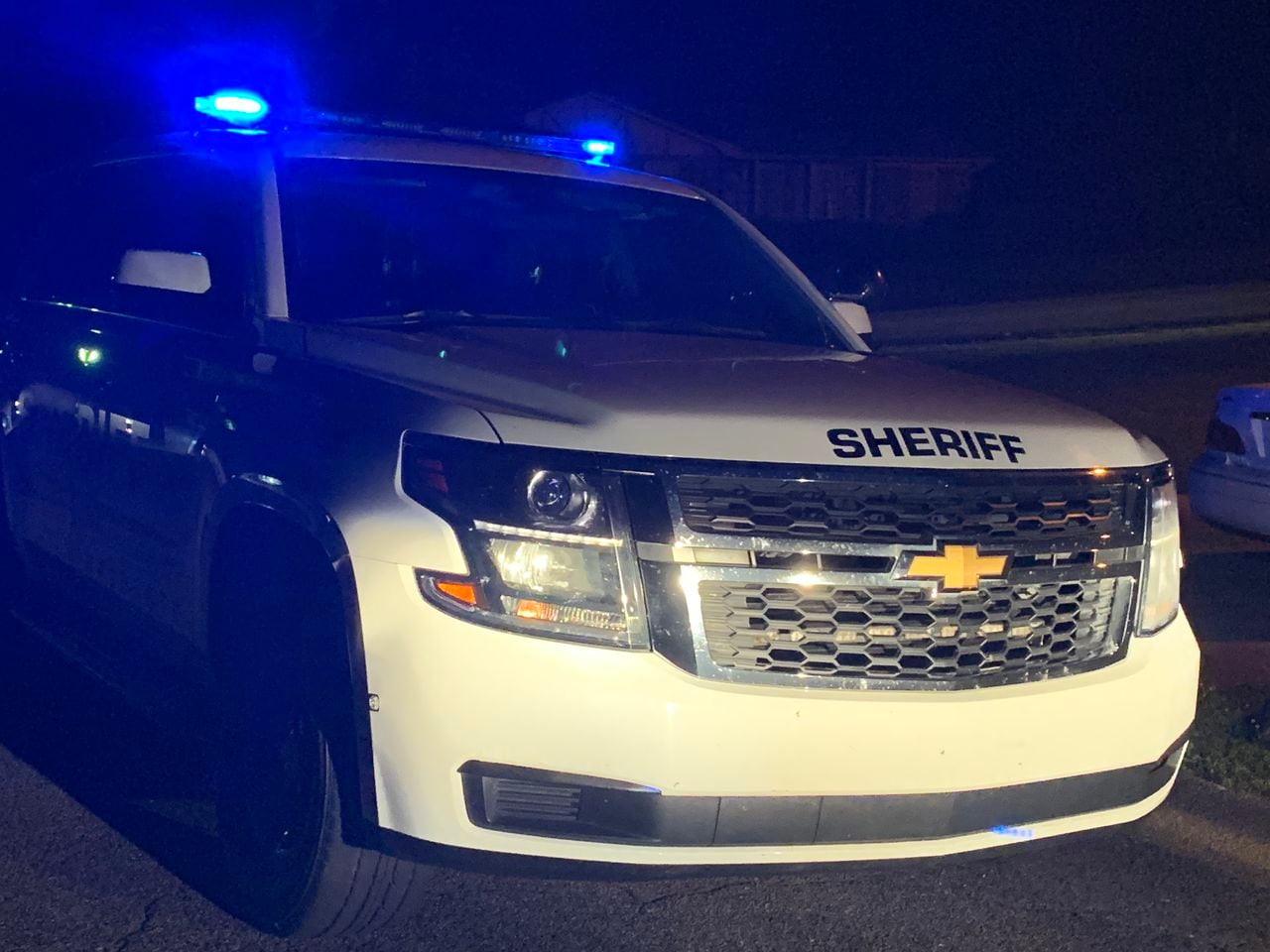 Tragic Accident: 13-Year-Old Girl Fatally Struck by Two Vehicles While Walking with Friends.