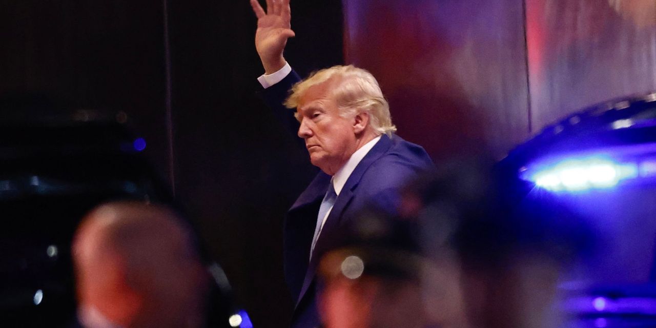 Trump Indictment Casts Shadow on GOP's 2024 Prospects