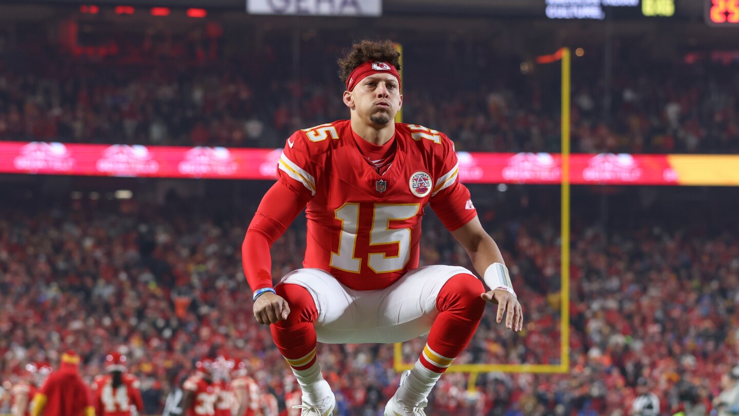 Chiefs Strengthen AFC Lead as Playoff Picture Evolves