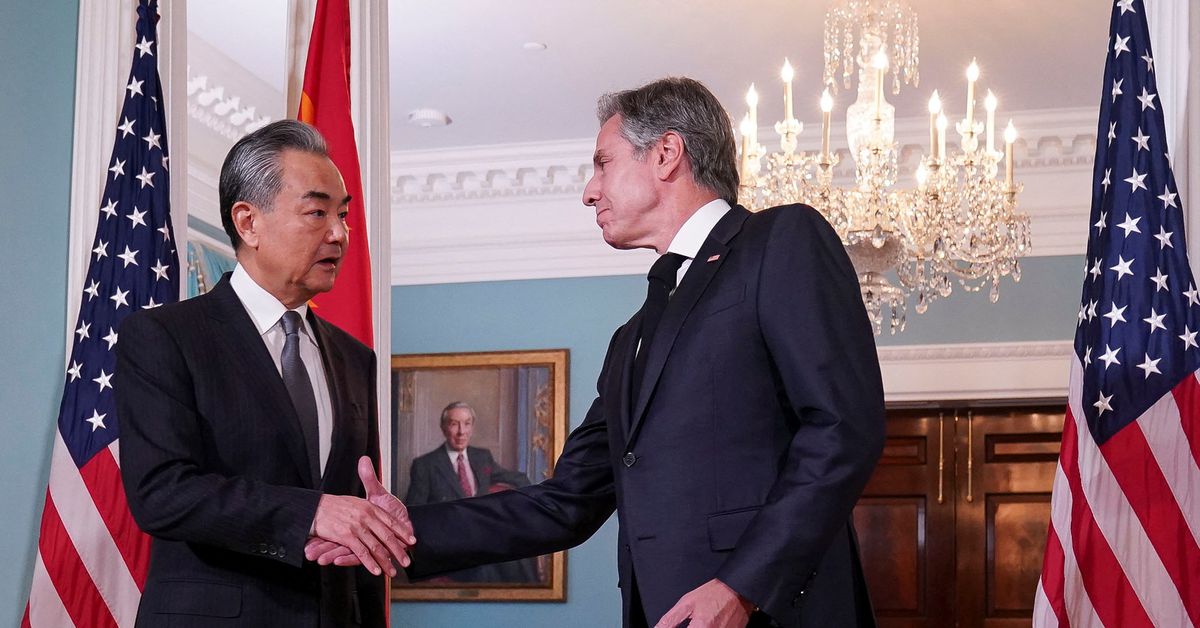 China's Foreign Minister Holds Talks with US Secretary of State, Hints at Challenges for Xi-Biden Summit